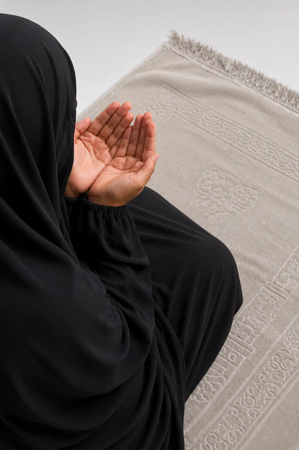 Namaz Chaddar - Black (Lawn)