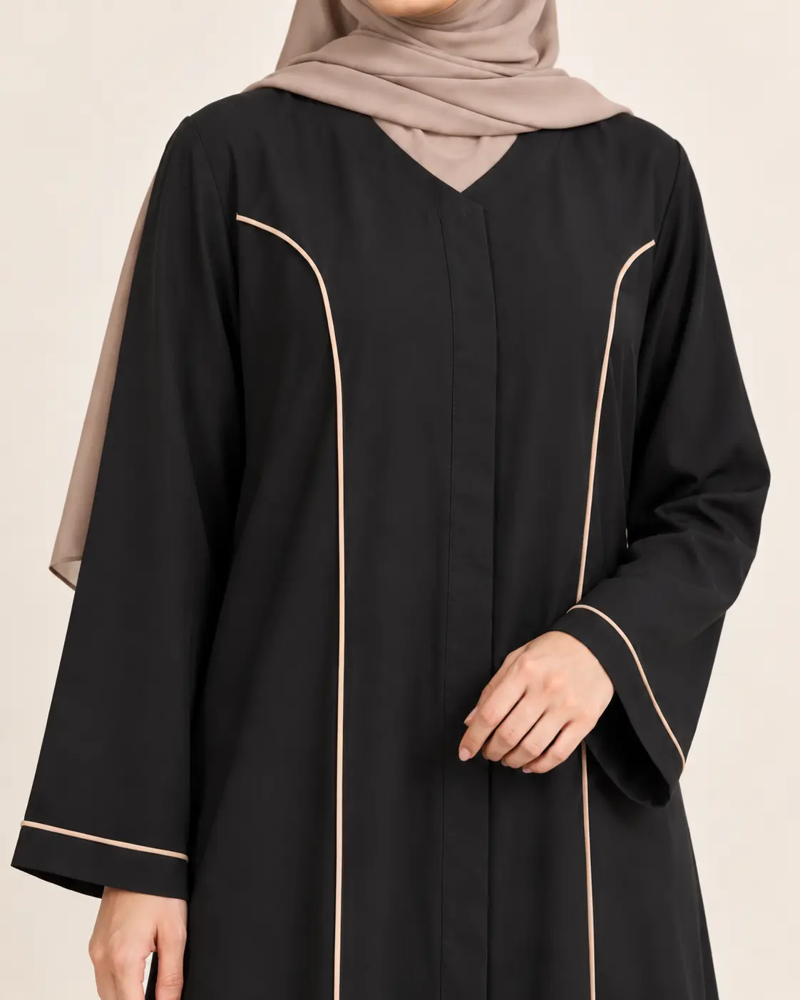 The Noir Piping Abaya - Everyday Wear